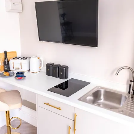 Aparthotel Redcar Beach Suites